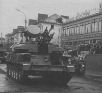 Празднование 30 лет Победы на центральной площади г. Поронайск