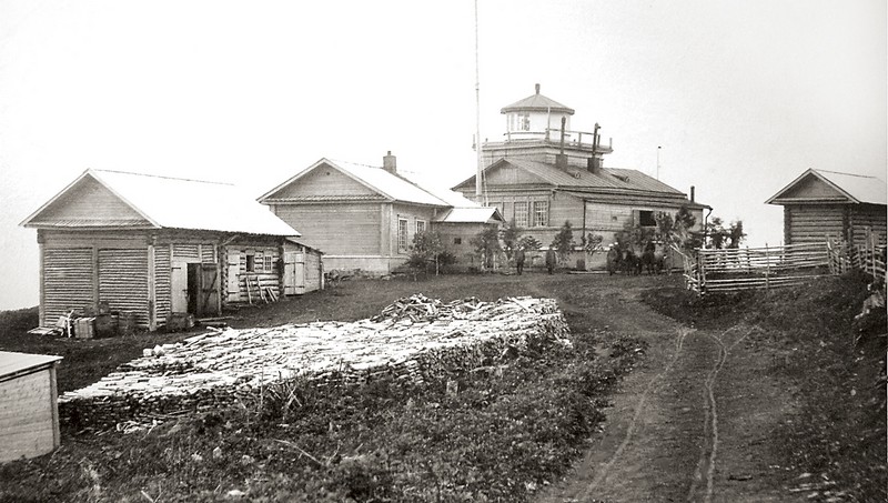 Жонкиерский маяк. Построен в 1886 году